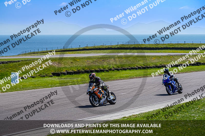 anglesey no limits trackday;anglesey photographs;anglesey trackday photographs;enduro digital images;event digital images;eventdigitalimages;no limits trackdays;peter wileman photography;racing digital images;trac mon;trackday digital images;trackday photos;ty croes